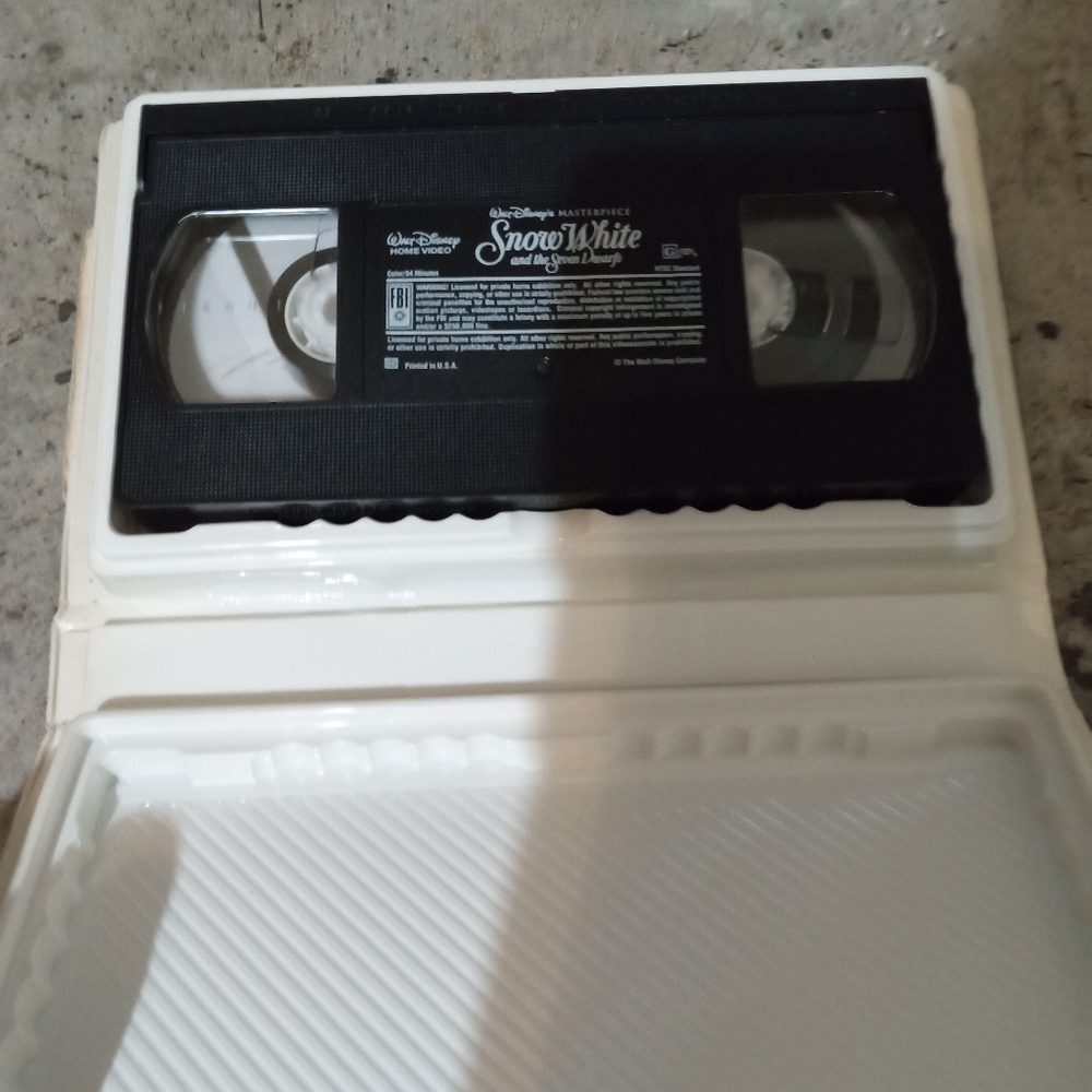 Cartoons vhs - Picture 6 of 6